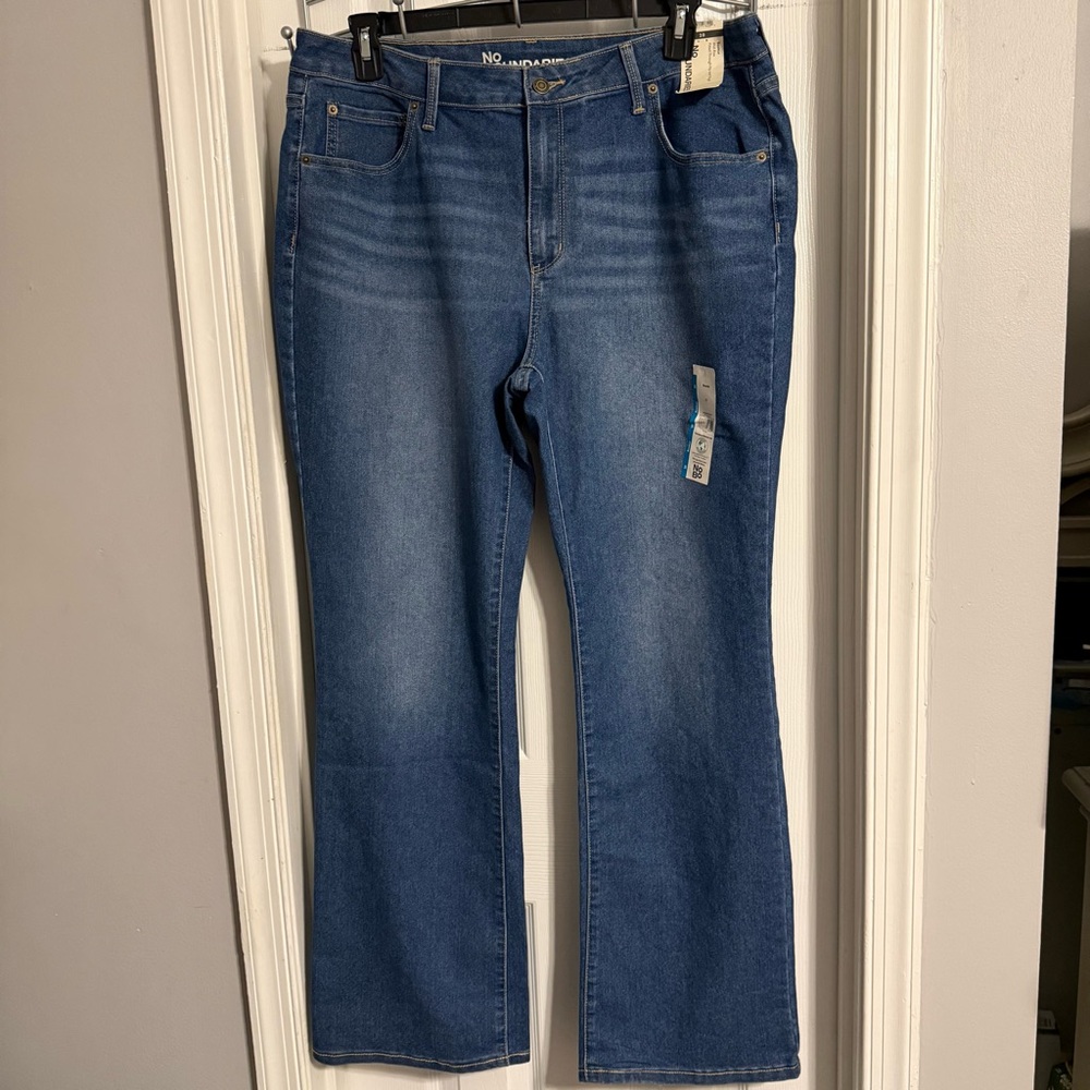 Women’s Blue Bootcut Jeans